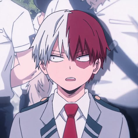 bakugou and todoroki Matching Pfp Kiribaku, Bakutodo Matching Icons, Todoroki Aesthetic Pfp, Cute Todoroki, Todoroki Side Profile, Shotodoroki Female Version, Mha Todobaku, Bakugou And Momo Friendship, Chibi Todoroki