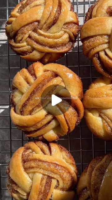 Cinnamon Rolls Muffin Tin, Braided Cinnamon Roll, Biscuit Cinnamon Rolls, Cinnamon Babka, Babka Bread, Fluffiest Cinnamon Rolls, Pecan Sauce, Rolls Homemade, Cinnamon Roll Muffins