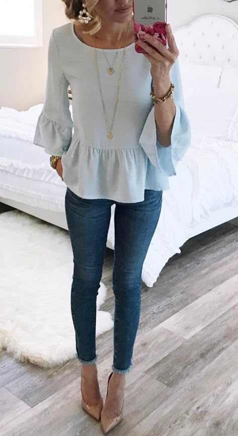 Organized Wardrobe, Cute Easter Outfits, 30 Outfits, Outfit Trends, Easter Outfit, Womens Clothing Stores, Womens Casual Outfits, Stitch Fix Style, Sale Price