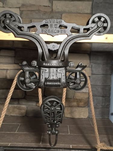 Antique-hay-trolley-cast-iron-farm-tool-barn-pulley-hay-carrier-vintage-unloader Random Gadgets, Trolley Ideas, Hay Trolley, Pulley Lamps, Iron Farm, Pulley Light, Objects Art, Block And Tackle, Farm Tools