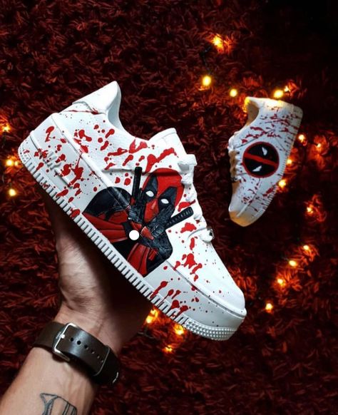 Marvel Shoes, Custom Sneakers Diy, Style Boy, Custom Painted Shoes, Custom Shoes Diy, Diy Sneakers, Nike Shoes Air Force, White Nike Shoes, Nike Fashion Shoes