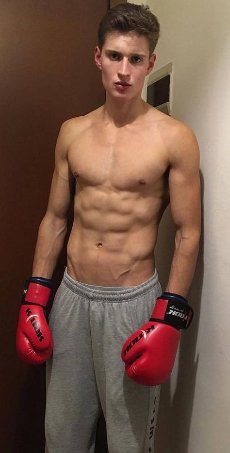 Boxing Body Men, Boxer Physique, Boxing Muscles, Boxing Physique, Boxer Stance, Boxing Poses, Boxing Pose, Boxing Men, Boxing Stance