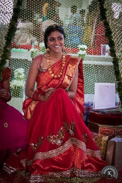 Kanchipuram Half Saree, Red Half Saree, Tamil Bride, Ghaghra Choli, Boat Neck Blouse Design, Designer Embroidery, Indian Saree Blouse, Design Blouse, Silk Saree Blouse Designs