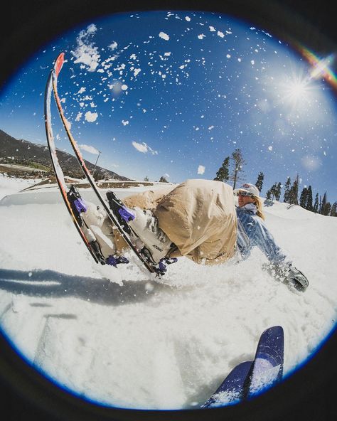 Snaps from @woodwardparkcity closing day 💥 📸 @danielronnback #ArmadaSkis #ARFamily Ski Pictures Instagram, Japan Skiing, Snowboarding Poster, Snowboard Magazine, Armada Skis, Snowboarding Photography, Ski Pics, Ski Trip Outfit, Ski Pictures