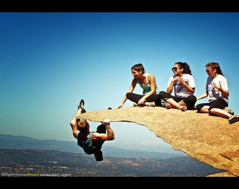 potato chip rock at mt. woodson trail | Group at Potato Chip Rock - Mount Woodson, Poway, California | Flickr ... Potato Chip Rock San Diego, Idaho Sunrise Potato, Potato Chip Rock, Poway California, Adventure Travel Photography, Rock Climbing Photography, Potato Chip Coated Fish, San Diego Style, San Diego Living