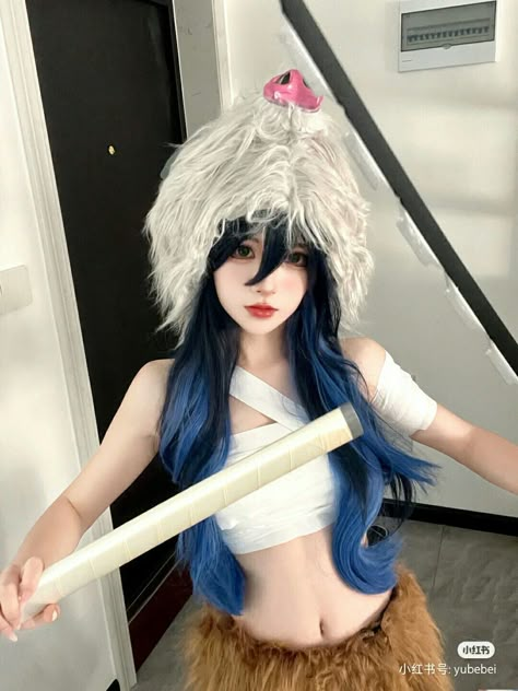 Demon Slayer Costume Ideas, Fem Inosuke Cosplay, Inosuke Cosplay Female, Inosuke Makeup, Inosuke Costume, Female Inosuke, Cosplay Outfits Female, Female Cosplay Anime, Demon Slayer Costume