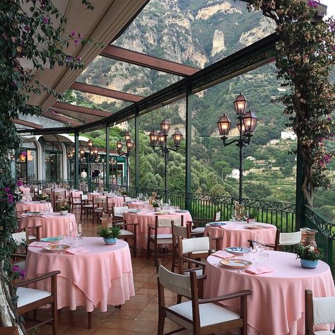 Zass Restaurant, Positano, Italy Michelin Restaurant, Colour Story, Positano Italy, Breathtaking Places, London Photos, Al Fresco Dining, Cafe Design, Positano, South Of France