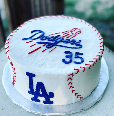 Dodgers Baseball Cake, Dodger Birthday Cake, Dodgers Cake Birthdays, Dodger Cake Ideas, Dodgers Party Ideas, Dodger Birthday Party Ideas, La Dodgers Cake, La Dodgers Birthday Party, Dodger Party