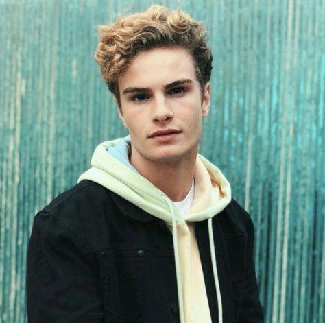 Brady Tutton, Joe Hawley And Rob Cantor, Josh Groban Albums, Celebrity Guys, Boy Band, Celebrities Male, Boy Bands, Real Life, It Cast