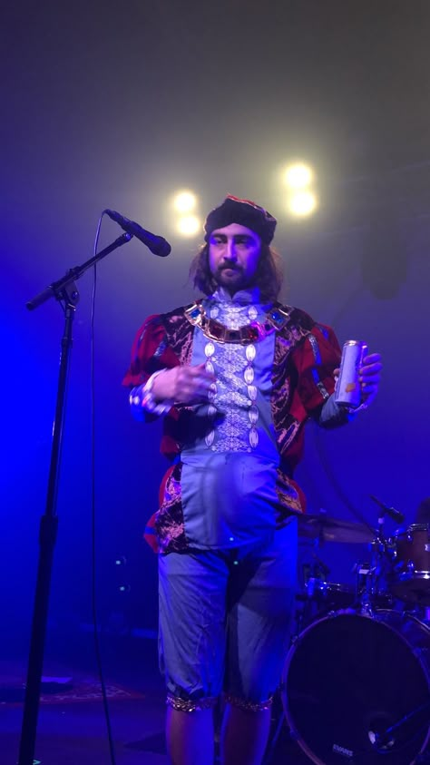 Noah Kahan Pictures, Funny Noah Kahan, Noah Kahan Girlfriend, Noah Kahan Funny Pics, Noah Kahan Hozier, Noah Kahan Funny, Noah Kahan Concert Outfit, Folk Malone, Stick Season