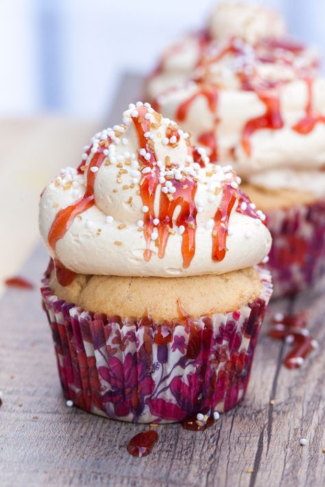 PB&J Cupcakes Image Jelly Cupcakes, Savory Cupcakes, Cupcake Images, Peanut Butter Jelly, Yummy Cupcakes, Baking Pan, Strawberry Jam, Let Them Eat Cake, Favorite Desserts