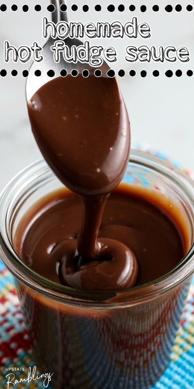 Homemade Hot Fudge Sauce, Desserts Quick, Mouthwatering Desserts, Homemade Hot Fudge, Chocolate Fudge Sauce, Ice Cream Sundae Bar, Hot Fudge Sauce, Fudge Sauce, Favorite Dessert