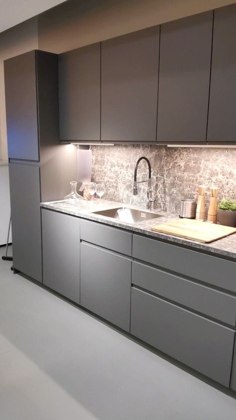 small modern kitchen ideas interior design Voxtrop Ikea Kitchen Grey, Ikea Gray Kitchen, Cucina Voxtorp Ikea, Ikea Kitchen Gray, Grey Kitchen Ikea, Dark Gray Kitchen Ideas, Voxtorp Kitchen Grey, Cucina Ikea Voxtorp, Ikea Voxtorp Kitchen Grey