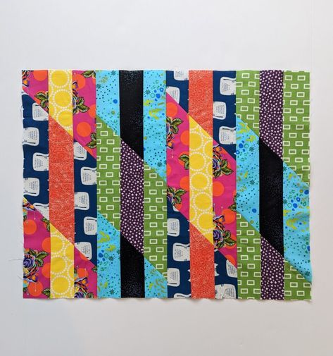 Machine Quilting Patterns, Abstract Quilt, Mini Tutorial, Scrappy Quilt Patterns, Quilt Block Patterns Free, String Quilts, Mini A, Strip Quilts, Scrappy Quilt