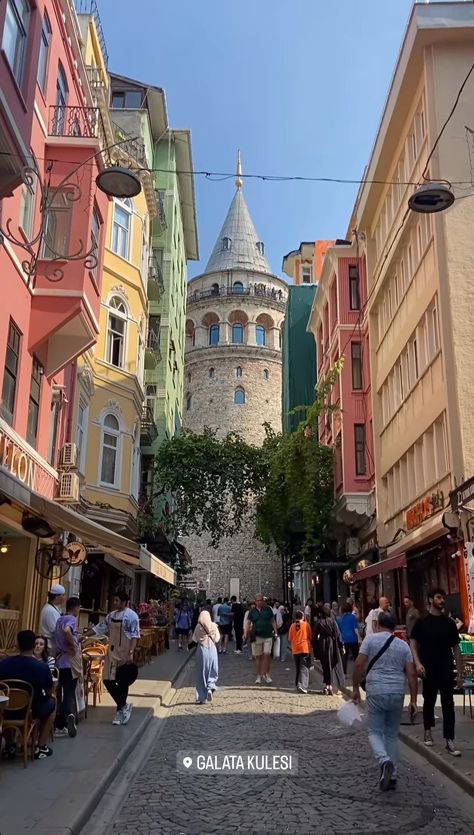 Galata Tower Turkey Country Istanbul, Galata Tower Istanbul, Istanbul Turkey Travel, Istanbul Aesthetic, Turkey Aesthetic, Istanbul Pictures, Turkey Trip, Turkey Vacation, Istanbul Turkey Photography