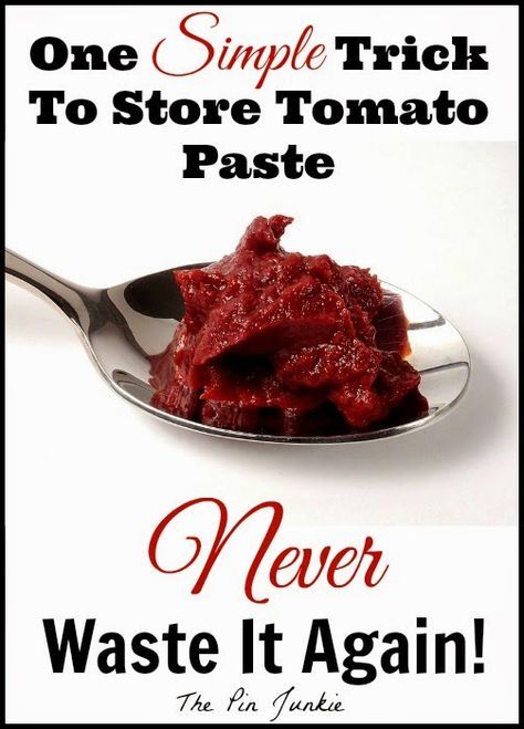 How to store leftover tomato paste. This is a great idea for when a recipe only calls for a tablespoon of tomato paste. This will keep from wasting the whole jar, and give you 5 more tablespoons for other recipes. Leftover Tomato Paste, Make Tomato Paste, Tomato Paste Uses, How To Make Tomato Sauce, Homemade Tomato Paste, Tomato Paste Recipe, Stews And Soups, Fresh Tomato Recipes, Fresh Tomato Sauce