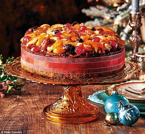 Glazed Fruit Cake, Glazed Fruit, Glace Fruit, Xmas Cakes, Bake Off Recipes, Glaze For Cake, Dried Fruit Mix, Glace Cherries, Fruit Toppings