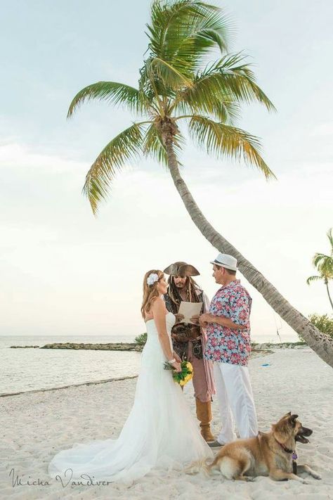 Wedding Elopement Packages for the Florida Keys. From Key Largo to Key West. Inexpensive Elopement Packages for a couple looking to Elope in the Florida Keys. Romantic Getaway for 2 and all inclusive wedding elopement. Engagement Photo Shoot Poses, Romantic Beach Getaways, Florida Keys Wedding Venues, Destination Wedding Cost, Romantic Beach Wedding, Florida Keys Wedding, Key West Wedding, Elopement Packages, Florida Wedding Venues