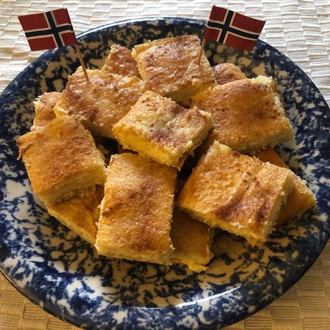 Rømmegrøt Bars | Rommegrot Recipe, Norwegian Cookies, Norwegian Cuisine, Norway Food, Norwegian Food, Ethnic Food, Cream Cheese Recipes, Mystery Series, Event Food