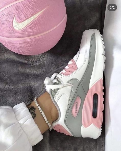 Nike Air Max 90 Women Outfit, Nike Air Max 90 Women, Nike Air Max Pink, Most Comfortable Sneakers, Nike Shoes Women Fashion, Airmax Nike, Pink Nike Shoes, Jordan Shoes Retro, Nike Air Shoes