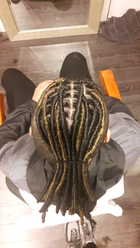 Faux Locs Men, Faux Loc, Corte De Cabelo Masculino, Faux Locs, Hair Cut, Box Braids, Adidas Yeezy Boost, Style Ideas, Locs