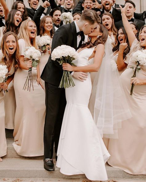 Lovely Bride ™ on Instagram: “#OurLovelies // 10/10 recommend finding friends that hype you up as much as @delaneysolari's I Do Crew. ✨Delaney is such a babe in our…” Finding Friends, Modern Bridal Party, I Do Crew, Bridal Party Attire, Sarah Seven, Lovely Bride, Love And Happiness, Modern Bridal, Modern Bride