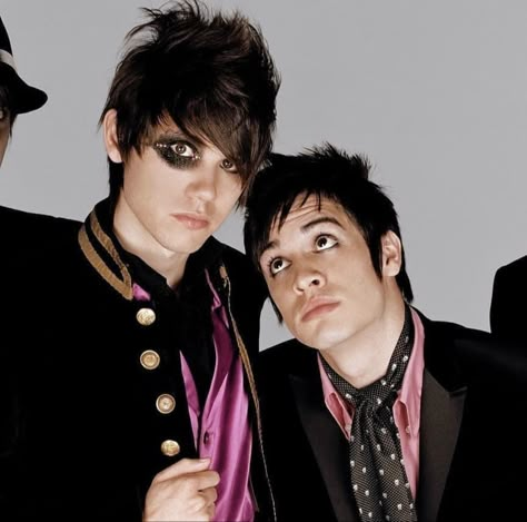 Ryan Ross And Brendon Urie, Geography Test, The Young Veins, Spencer Smith, 2000s Emo, Ryan Ross, Panic At The Disco, Brendon Urie, Frank Iero