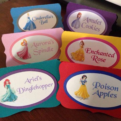 Party Food Princess, Disney Princess Party Food, Royalty Party, Disney Princess Food, Princess Birthday Party Food, Disney Princess Theme Birthday Party, Baby Princess Party, Birthday Tips, Princess Party Food