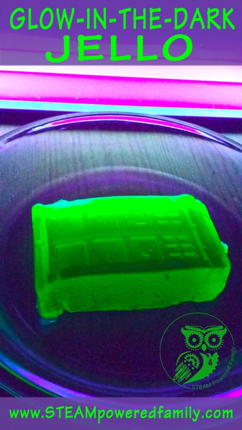 Need ideas for a party or camp out? Why not try glow in the dark jello? Perfect for Halloween! Ours is with a Doctor Who twist! Kid approved! Glow In The Dark Jello, Halloween Stem Activities, Daycare Projects, Bachelorette Party Games Drinking, Material Reference, Jello Recipe, Glow In Dark Party, Halloween Stem, Glow Stick Party