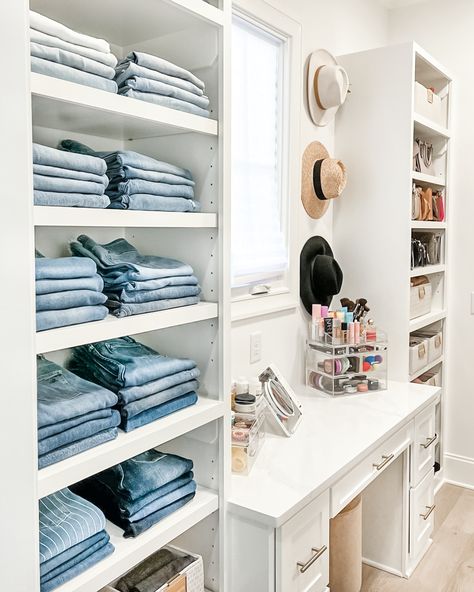 Denim Bar Closet, Cube Shelf Ideas Closet, Denim Closet Organization, Closet Jeans Organization, Jeans Organization Closet, How To Organize Jeans In Closet, Makeup Closet Room, Organize Jeans In Closet, Jean Organization Closet