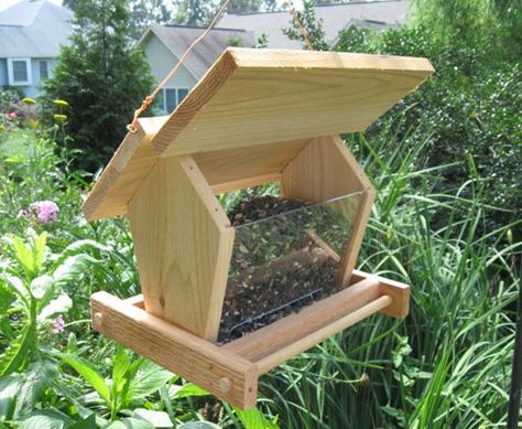 Rustic Bird Feeders, Large Bird Feeders, Wood Bird Feeder, Bird Feeder Plans, Wooden Bird Feeders, Homemade Bird Houses, Homemade Bird Feeders, Handmade Birdhouses, Bird House Feeder