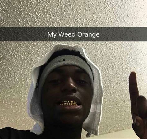 Funny Kodak Black, Kodak Black Tweets, Kodak Black Memes, Kodak Black Pfp, Gee Money, Kodak Black Wallpaper, Rapper Pfps, Y2k Wall Art, Lil Kodak