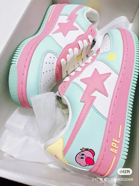 Old School Shoes, Bape Shoes, Celestial Elements, Dr Shoes, Preppy Shoes, Pretty Shoes Sneakers, Kawaii Shoes, Cute Nike Shoes, Cute Nikes