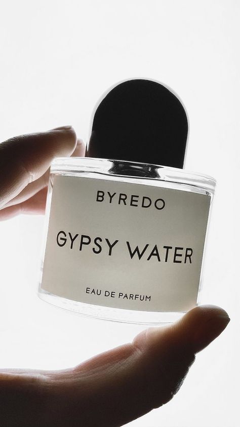 byredo, gypsy, water, parfum Byredo Aesthetic, Byredo Parfums, Summer Cosmetic, Fragrance Photography, Lovely Perfume, Water Perfume, Beauty Stuff, Post Ideas, 2024 Vision