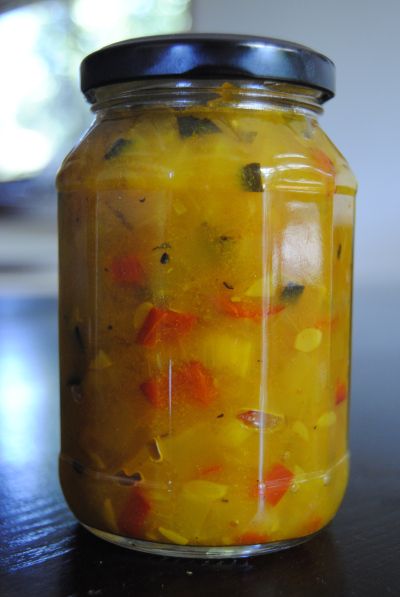 Mustard Pickle Recipe, Piccalilli Recipes, Zucchini Relish, Zucchini Pickles, Relish Sauce, Pickle Recipes, Mustard Pickles, Pickle Recipe, Relish Recipes