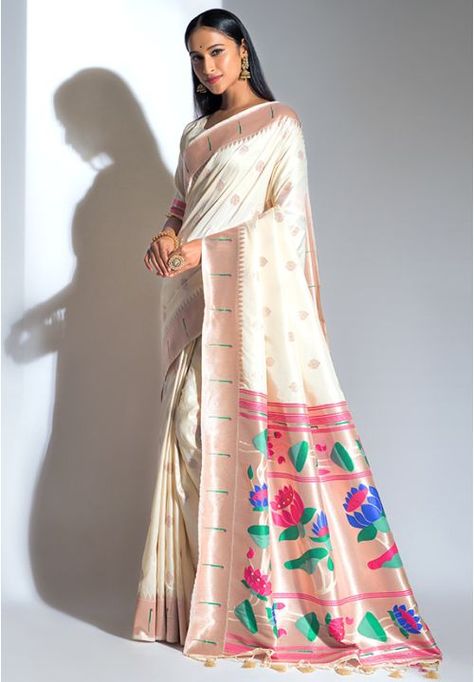 White Paithani, Off White Saree, Paithani Silk Saree, Paithani Saree, Silk Saree Banarasi, Designer Silk Sarees, Party Sarees, White Saree, Ethnic Sarees