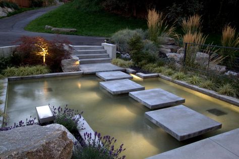 Modern Pond, Fire Pit Seating Area, Building A Pond, Backyard Seating Area, Concrete Patios, Fountains Backyard, Pond Water Features, Backyard Seating, Pond Landscaping