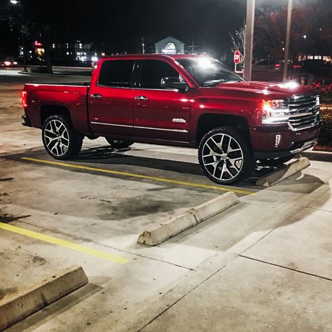 Who's ready for the weekend? Check out this Chevy Silverado High Country on our FR44 GMC Sierra Reps sent in by a happy customer, Daniel A. #factoryreproductions #wheels #silverado #chevy #chevytrucks #liftedtrucks #gmc #wheels #highcountry 2015 High Country Chevrolet Silverado, Chevy Silverado High Country, Silverado High Country, Chevy Trucks Silverado, 2018 Chevy Silverado, Chevrolet Truck, Gmc Truck, Big Rig Trucks, Chevrolet Trucks