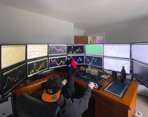 30 Best Trading Desk Setup Ideas You Should Check Trading Desk, Office Set, Ergonomic Chair, Desk Setup, Advanced Technology, Lumbar Support, Craft Room Organization, Marketing Trends, Room Organization