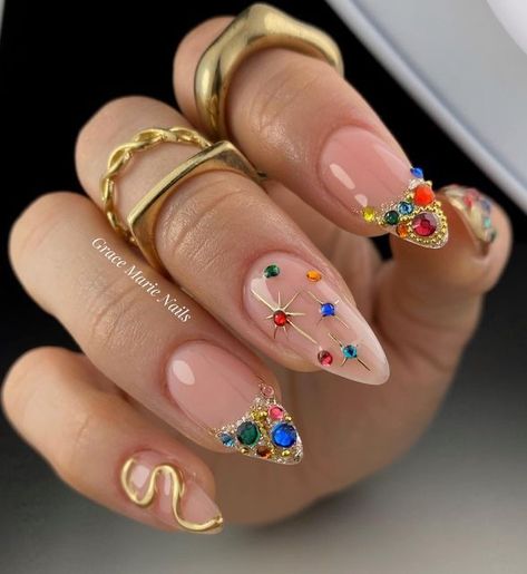 Colorful Jewel Nails, Charm Filled Nails, Stone Art Nails, 22 Birthday Nail Ideas, Nails Inspiration With Charms, Colorful Gem Nails, Jeweled Nails Designs, Gold Nails With Rhinestones, Dramatic Nails Designs