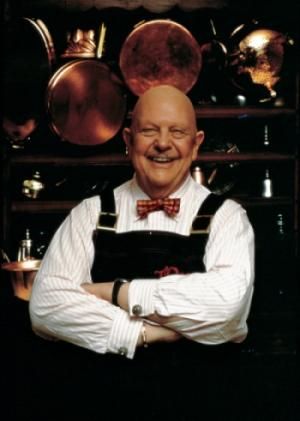 James Beard Chef Quotes, Canapes Recipes, Chicago Eats, Tv Chefs, James Beard, Julia Child, The James, Top Chef, Celebrity Chefs