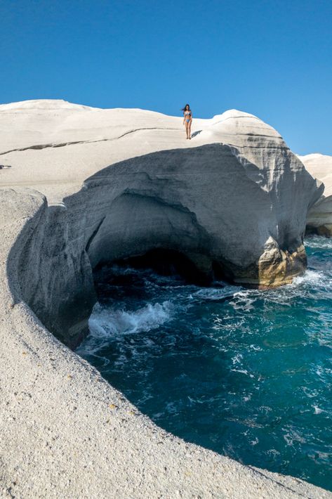 Greece Milos, Greece Vibes, Greece Girl, Sarakiniko Beach, Milos Greece, Greece Trip, Moon Beach, Greek Summer, Moon Reading