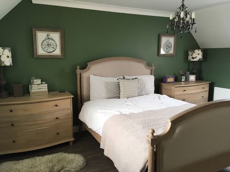 English Green Bedroom, Calke Green Farrow And Ball Bedroom, Calke Green Bedroom, Green Country Bedroom, Calke Green Farrow And Ball, Vintage Green Bedroom, Calke Green, Hawthorn House, Farrow And Ball Bedroom