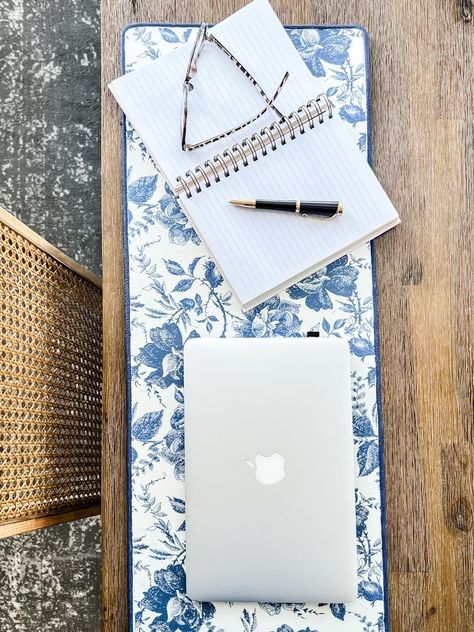 Glam Up Your Desk with a Decoupaged Desk Pad Diy Paper Tray, Diy Desk Pad, Diy Desk Calendar, Desk Plates, Marble Desk, Diy Calendar, White Chalk Paint, Paper Tray, Paint Companies