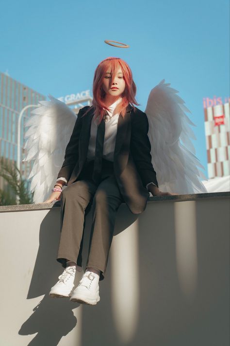 Angel Csm Cosplay, Cosplay Poses Ideas, Angel Devil Cosplay, Easy Anime Cosplay, Chainsaw Man Cosplay, Devil Cosplay, Angel Cosplay, Devil Angel, Anime Cosplay Ideas