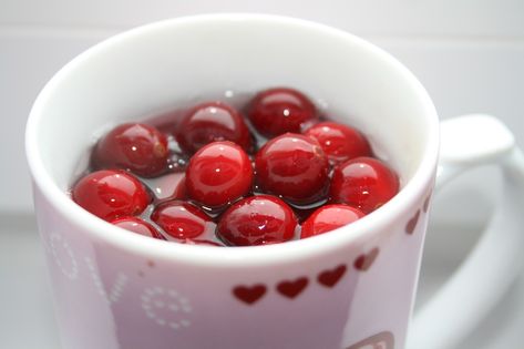 Cranberries Tea Berry, #Cranberries, #Berry, #Tea Cranberry Pills, Drinks With Cranberry Juice, Cranberry Tea, Canned Cranberries, Bacterial Diseases, Cranberry Extract, Berry Tea, Healthy Facts, Herbal Tea Blends