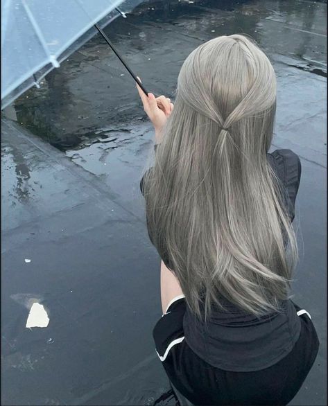 #gray #grayhair #hairinspo #miusayuna #tanrica Beige Gray Hair, Pearl Beige Hair, Ashy Beige Hair, Grey Hair Korean, Hear Color, Beige Hair Color, Silver Gray Hair, Ashy Blonde Hair, Grey Brown Hair