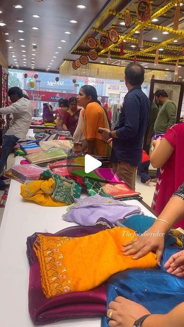 Dimple Hyderabad Food Blogger on Instagram: "Wholesale sarees starting at ₹240/- only. @rkcollectionssarees 📍Chandanagar, Hyderabad. They have a huge collection of sarees including Patola, Dola, Banarasi, handloom, ikkat & so much more at wholesale prices. Prices of sarees here are definitely lesser than market prices. You can also shop online from www.recollections.in Follow @thefoodierider_hyderabad for the finest food, travel & lifestyle content. #sarees #thefoodierider_hyderabad #classysarees #pattu #offers #sale #lifestyle #hyderabad #hyderabadblogger" Hyderabad Food, Of Sarees, Lifestyle Content, Market Price, Fine Food, Food Travel, Travel Lifestyle, Ethnic Wear, Hyderabad