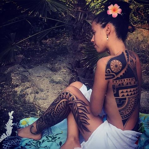 Tattoo Man Arm, Man Arm Tattoo, Tahitian Tattoo, Man Arm, Band Tattoos For Men, Polynesian Tattoos Women, Tattoo Man, Tattoo Couple, Geometric Mandala Tattoo