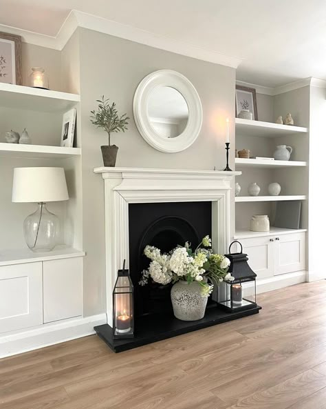 Ideas Decoracion Salon, Alcove Ideas Living Room, Steel Homes, Alcove Ideas, Built In Shelves Living Room, Victorian Living Room, Living Room Decor Fireplace, Cosy Living, Cosy Living Room